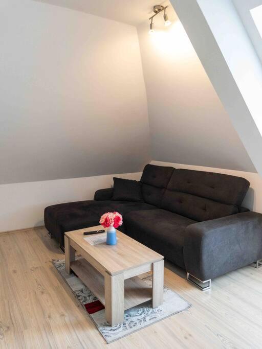 Lovely 2 Bedroom Apartment Lemon Grass In Central Lindau Λιντάου Εξωτερικό φωτογραφία